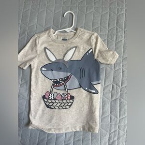 Old navy shirt